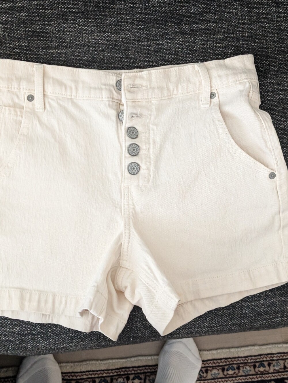 Old Navy Blue, Cream Banana  and Risen High-Rise Denim Distressed Trio - Picture 11 of 13